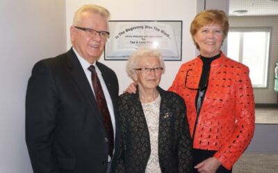 Gardens Library Named in Honour of Altona Couple